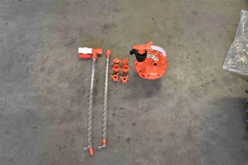 Poultry Water Pressure Regulator With End